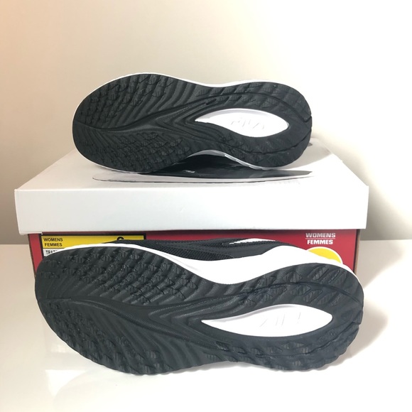 Fila Woman’s Trazoros Energized 2 - Picture 2 of 7